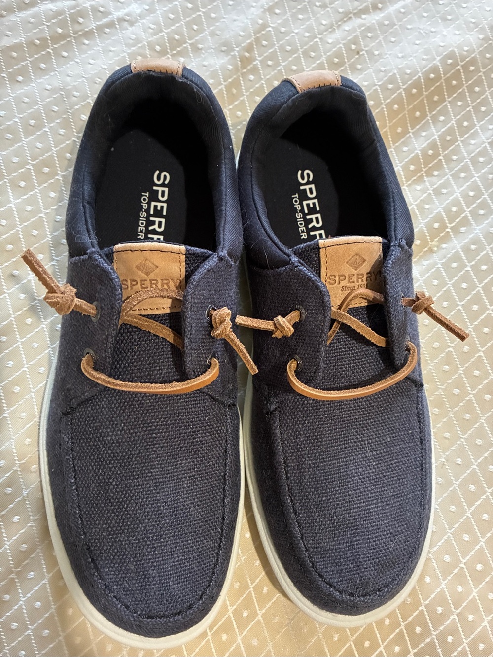 Sperry Women's Navy Canvas Boat Shoe Deck Loafer with Tan Leather Laces Size 8.5
